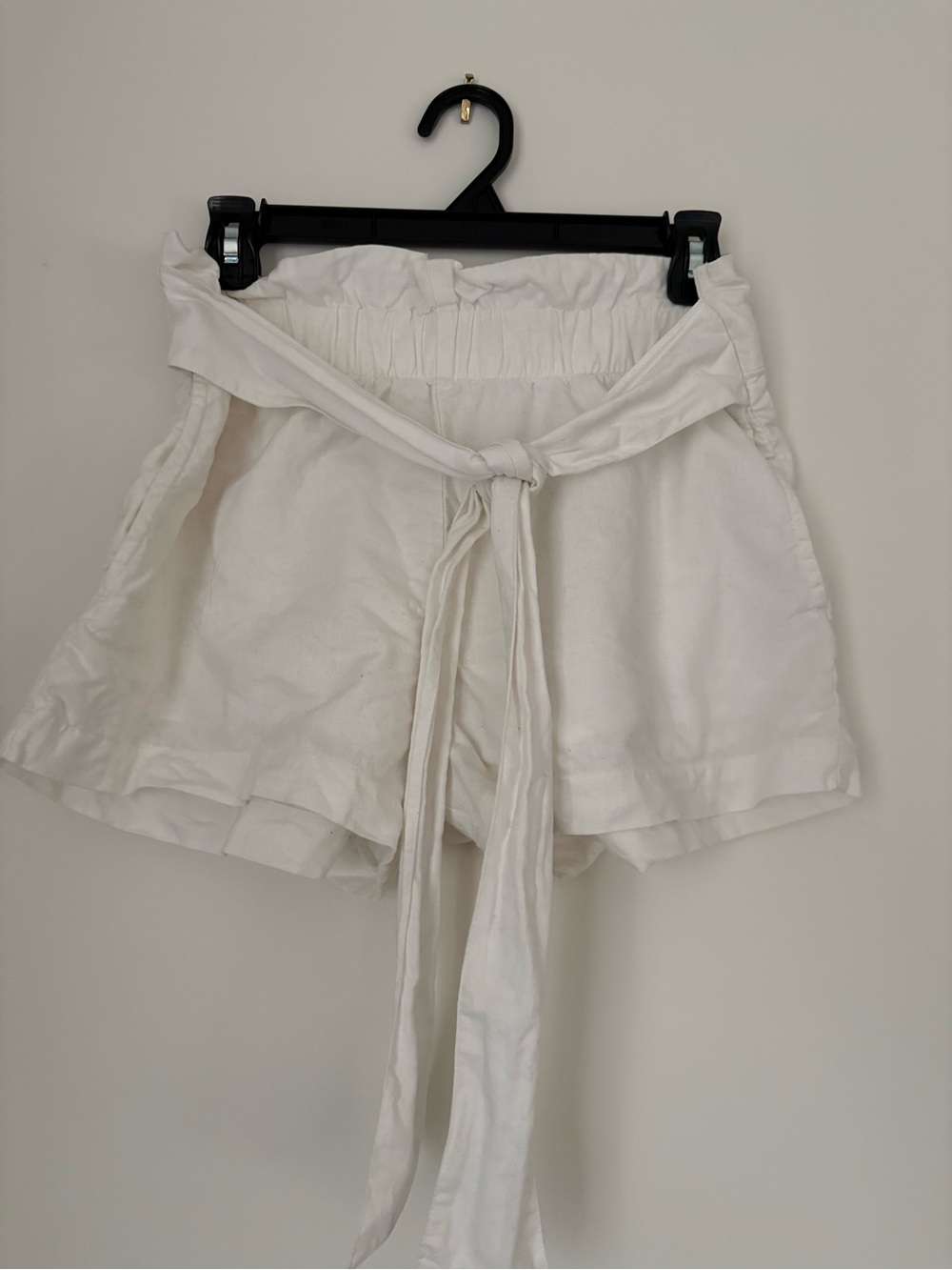 Abercrombie & Fitch White Paperbag Tie-Front High Waist Shorts